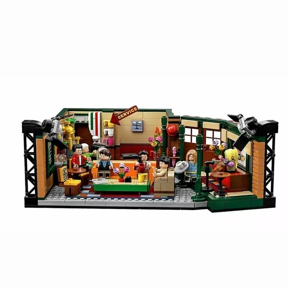 NIB Central Park Friends Lego Set - Picture 3 of 11
